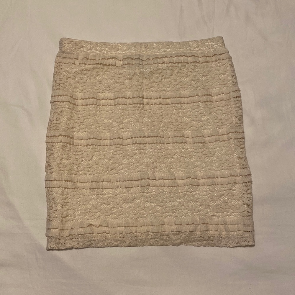 Forever 21 lace skirt